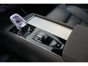 Volvo XC90 thumbnail 40