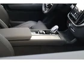 Volvo XC90 thumbnail 49