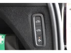 Volvo XC90 thumbnail 10
