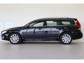 Volvo V70 thumbnail 2
