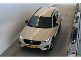 Volvo XC40 thumbnail 18