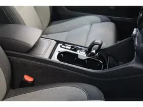 Volvo XC40 thumbnail 40