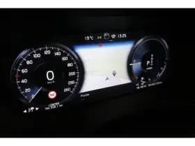 Volvo XC60 thumbnail 45