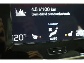 Volvo XC40 thumbnail 10