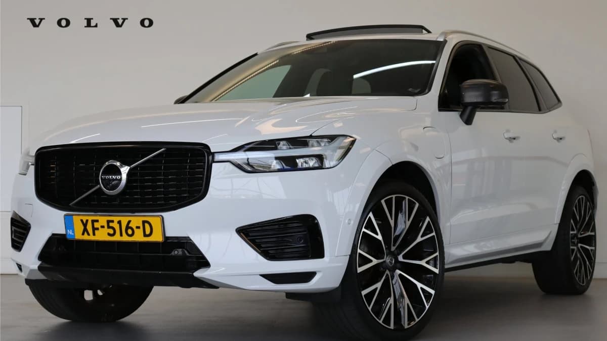 Volvo XC60 — foto 1