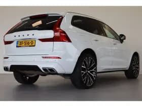Volvo XC60 thumbnail 3