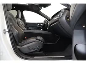 Volvo XC60 thumbnail 45