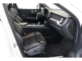 Volvo XC60 thumbnail 6