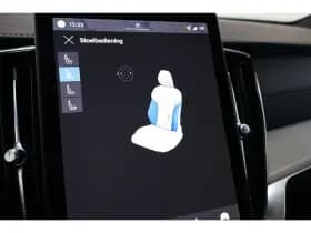 Volvo XC90 thumbnail 31