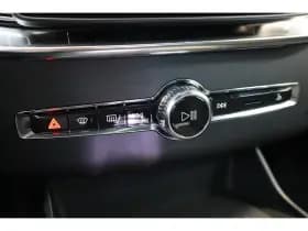 Volvo XC90 thumbnail 44