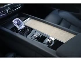 Volvo XC60 thumbnail 42