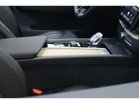 Volvo XC60 thumbnail 43