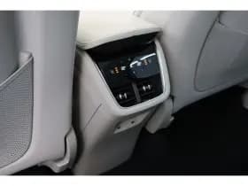 Volvo EX90 thumbnail 71