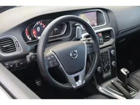 Volvo V40 thumbnail 35