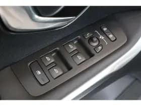 Volvo V40 thumbnail 26