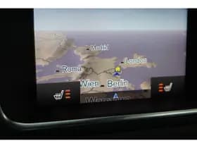 Volvo V40 thumbnail 8