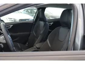 Volvo V40 thumbnail 10