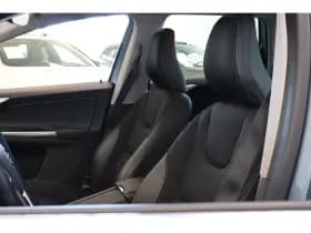 Volvo XC60 thumbnail 11