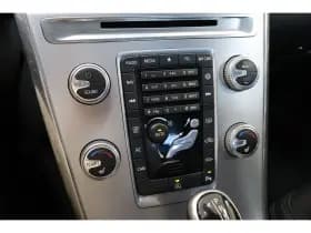 Volvo XC60 thumbnail 18