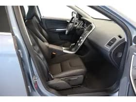 Volvo XC60 thumbnail 6