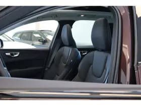 Volvo XC60 thumbnail 22