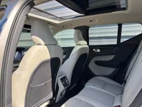 Volvo XC40 thumbnail 7