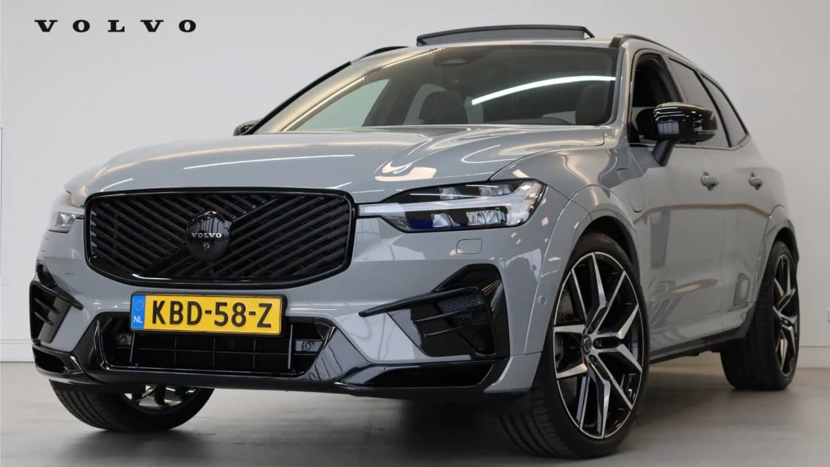 Volvo XC60 — foto 1
