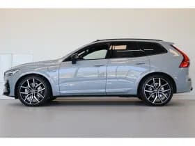 Volvo XC60 thumbnail 2