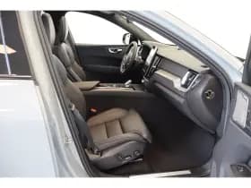 Volvo XC60 thumbnail 6