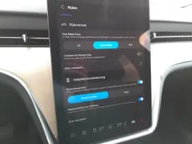 Volvo EX90 thumbnail 24
