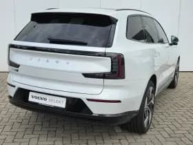 Volvo EX90 thumbnail 6
