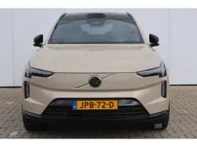 Volvo EX90 thumbnail 2