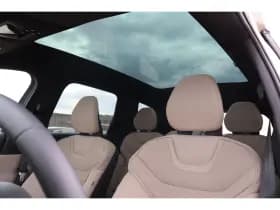 Volvo EX90 thumbnail 28