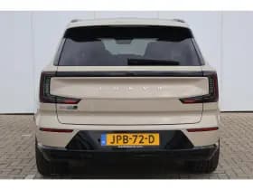 Volvo EX90 thumbnail 5