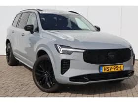 Volvo XC90 thumbnail 3