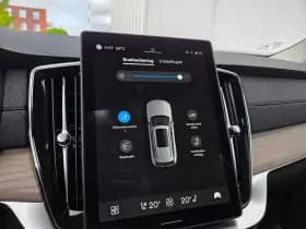 Volvo XC90 thumbnail 27