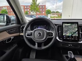 Volvo XC90 thumbnail 47