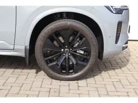 Volvo XC90 thumbnail 49