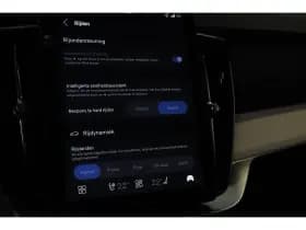 Volvo XC90 thumbnail 22