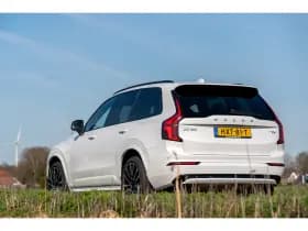 Volvo XC90 thumbnail 6