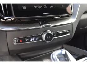 Volvo XC60 thumbnail 18