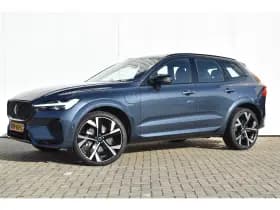 Volvo XC60 thumbnail 3