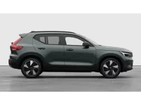 Volvo EX40 thumbnail 6