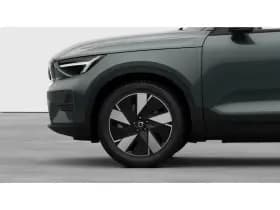 Volvo EX40 thumbnail 8