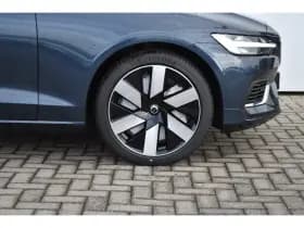 Volvo V60 thumbnail 8