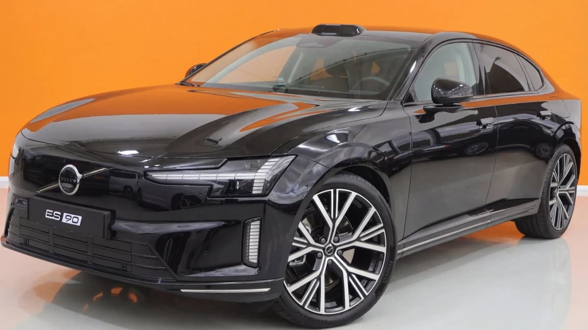 Volvo ES90 — foto 1