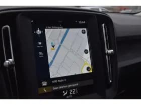 Volvo XC40 thumbnail 23