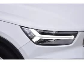 Volvo XC40 thumbnail 9