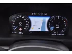 Volvo XC90 thumbnail 24