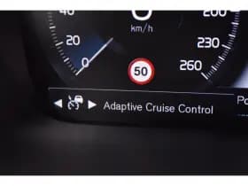 Volvo XC90 thumbnail 26